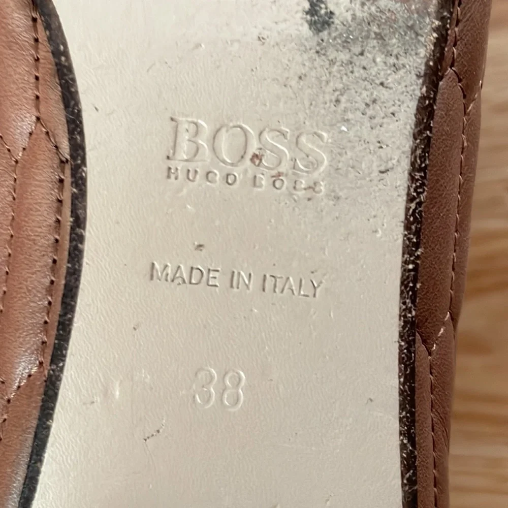 Hugo boss brown leather flats in size 38 - Picture 2 of 8